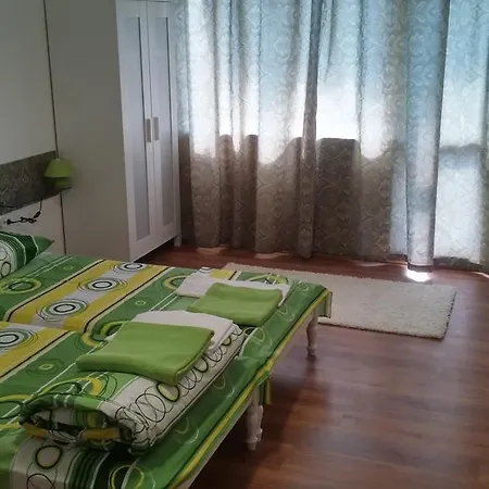 My Place بوموري